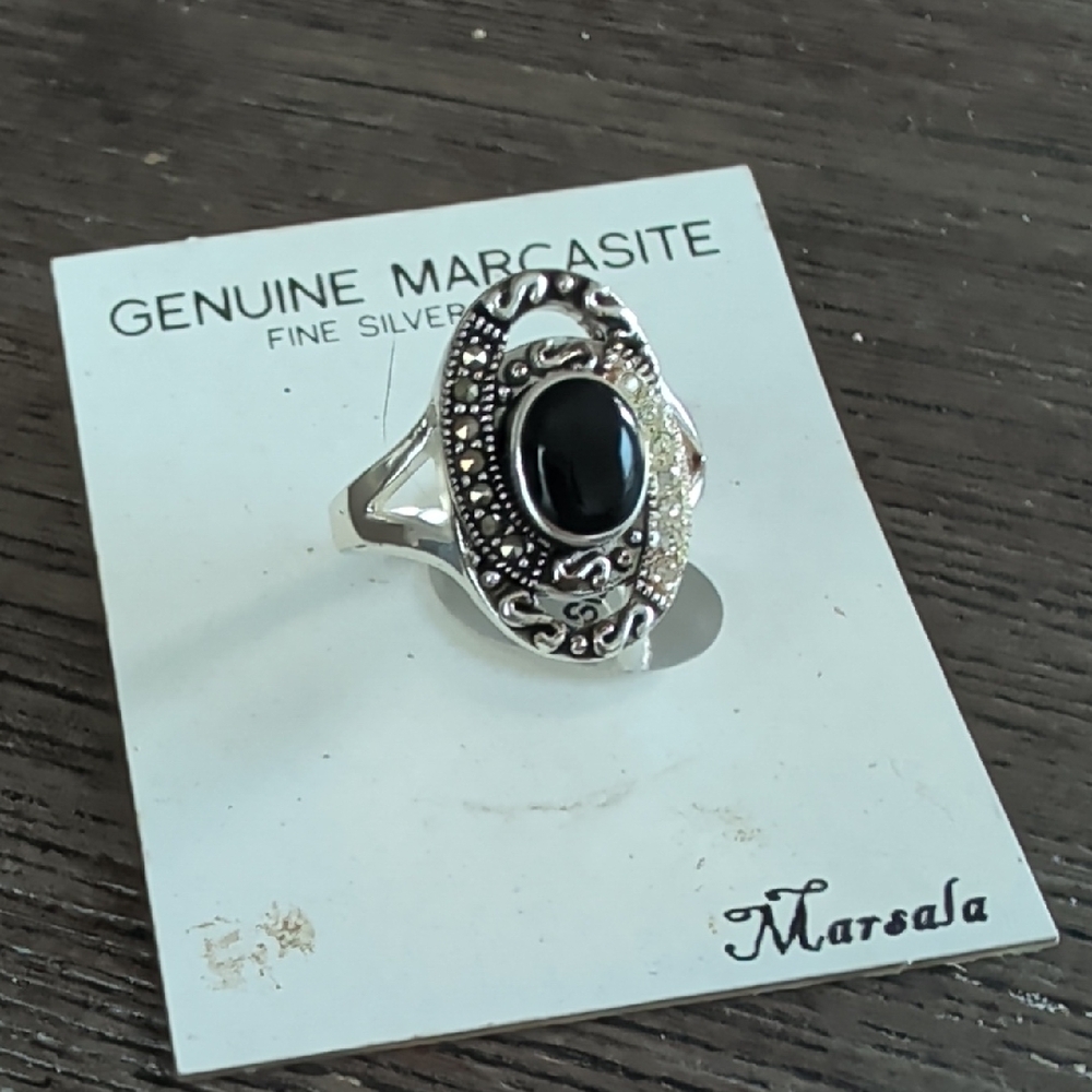 Marsala Silver Ring with Black Stone and Marcasite